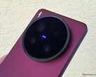 Vivo X200 Ultra zaimponował nam przełomowymi kamerami podczas naszej ostatniej recenzji. (Źródło obrazu: Notebookcheck)