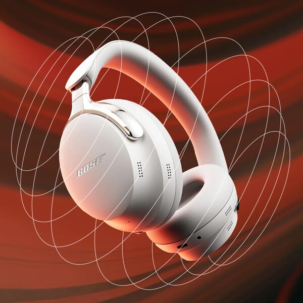 Słuchawki Bose QuietComfort Ultra 2. generacji mają nowy tryb kinowy. (Źródło zdjęcia: Bose)