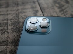 Widok z bliska matrycy aparatu smartfona