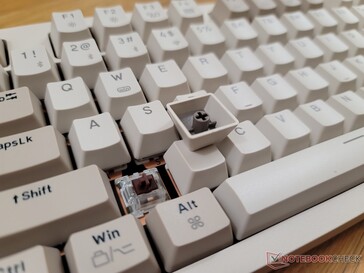 Brązowe przełączniki Gateron G Pro zaprojektowane w celu emulacji Cherry MX Brown