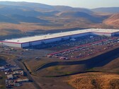 Gigafabryka Tesli w Nevadzie (Źródło: Teslarati)