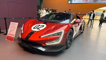 U9 Extreme na 2025 Auto Show w Guangzhou. (Źródło zdjęcia: Autohome)