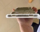 Rzekoma ramka prototypu Nintendo Switch 2 OLED (na zdjęciu) sprawiła, że niektórzy pełni nadziei gracze uwierzyli, że Nintendo Switch 2 OLED jest już w przygotowaniu. (Źródło zdjęcia: Gazlog)