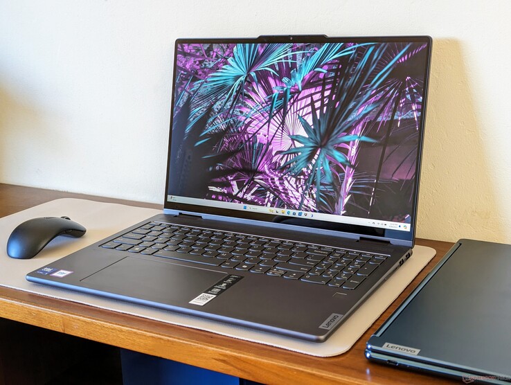 2024 Lenovo Yoga 7 2-w-1 16IML9 2024 Lenovo Yoga 7 2-w-1 16IML9