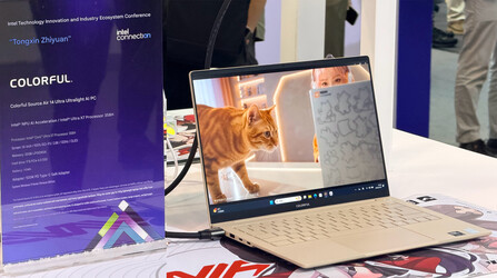 Specyfikacja (tłumaczenie maszynowe) i konstrukcja laptopa