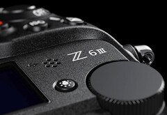 Firma Nikon oficjalnie zapowiedziała model Z6 III i choć zawiera on szereg ciekawych aktualizacji, żadna z nich nie jest rewolucyjna. (Źródło zdjęcia: Nikon)