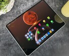 Recenzja tabletu Oppo Pad 4 Pro. (Źródło obrazu: Marcus Herbrich/Notebookcheck)