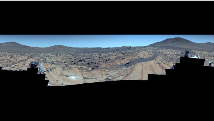 Rozszerzona wersja zdjęcia wykonanego przez łazik Perseverance (źródło zdjęcia: NASA, JPL-Caltech, ASU i MSSS; zrzut ekranu)