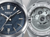 Na zdjęciu - Casio EFK-100D-2A z niebieską teksturowaną tarczą i przezroczystym tyłem ze względu na mechaniczny mechanizm. (Źródło zdjęcia: Casio)
