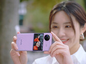 Vivo X Flip przybywa z Android 13 opartym na OriginOS 3. (Źródło obrazu: Vivo)
