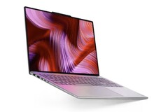 Użytkownicy mogą chcieć uniknąć mniejszej konfiguracji RTX 5050 w Lenovo Yoga Pro 9 16, ponieważ niesie ona najgorszy zwrot z każdej zainwestowanej złotówki (źródło obrazu: Lenovo)