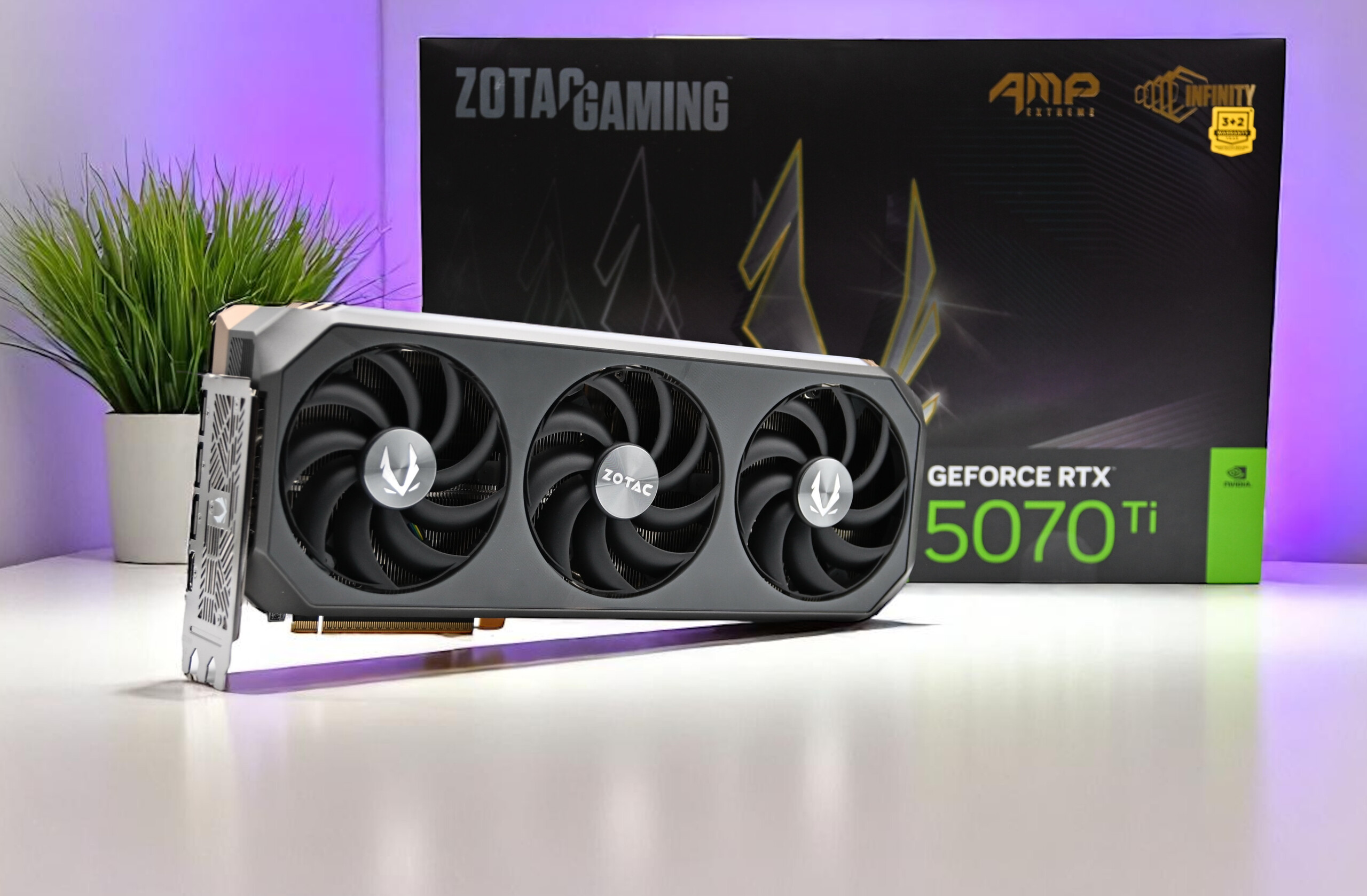 Zotac GeForce RTX 5070 Ti AMP Extreme