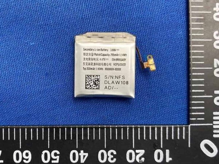 300 mAh bateria dla "SM-R95x", który może być modelem Watch6 Classic lub Watch6 Pro. (Źródło: GalaxyClub)