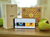 Ekran Honor X80 Pro Max może osiągać bardzo wysoką jasność w razie potrzeby.