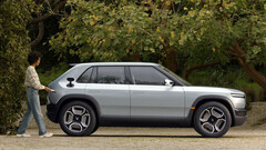 Nowa lokalizacja portów R2 i R3 NACS (zdjęcie: Rivian)