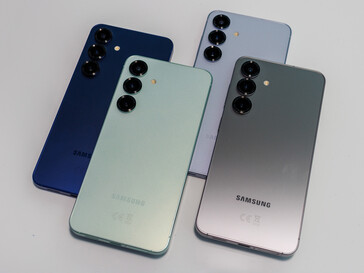 Recenzja smartfona Samsung Galaxy S25 (źródło zdjęcia: Daniel Schmidt)