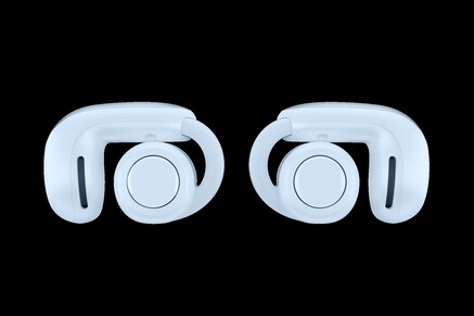 Słuchawki douszne Bose Ultra Open - Moonstone Blue. (Źródło zdjęcia: @MysteryLupin)