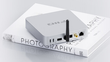Porty I/O FiiO SR11 (źródło obrazu: FiiO)