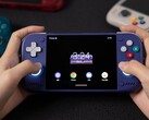 Retroid Pocket Nova to urządzenie przenośne z systemem Android.