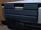 Cybertruck Tailgate Shield kosztuje 300 dolarów (źródło zdjęcia: Tesla)