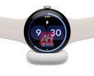 "Pixel Watch 4" na ładowarce. (Źródło obrazu: Android Headlines)