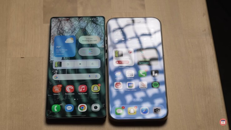Galaxy Odblaskowość wyświetlacza S25 Ultra vs iPhone 16 Pro Max. (Źródło obrazu: 6 miesięcy później na YouTube)