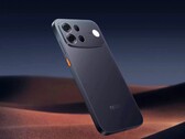 Model Oppo A7 Pro Max jest dostępny w trzech kolorach, w tym w kolorze czarnym.
