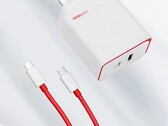 To akcesorium może wkrótce zyskać nowego, elastycznego przyjaciela. (Źródło: OnePlus)
