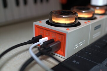 Przetestowaliśmy Moonbase używając wszystkich portów USB-C w tym samym czasie.