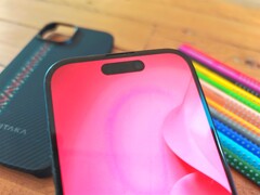 plotka głosi, że iPhone 16 może otrzymać ekskluzywne funkcje AI. (Źródło: Florian Schmitt)