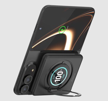 Model BMX SolidSafe Ultra jest wyposażony we wbudowaną podpórkę oraz wyświetlacz LCD.