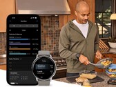 Garmin Venu 4 (na zdjęciu) jest jednym z trzech smartwatchy, które otrzymały nową funkcję rejestrowania wartości odżywczych. (Źródło zdjęcia: Garmin)