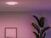 Okrągły panel sufitowy LED Philips Hue Tento jest dostępny w niektórych krajach europejskich. (Źródło zdjęcia: Philips Hue)