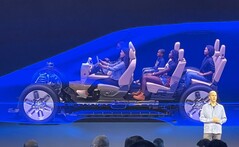 Ford odkłada na półkę projekt trzyrzędowego SUV-a EV, podczas gdy biznes Model e traci ponad 1,1 miliarda dolarów, ponieważ rynek pojazdów elektrycznych nadal słabnie. (Źródło zdjęcia: M. Martinez na X)