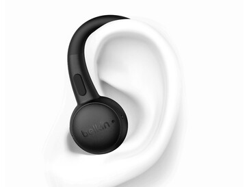 Słuchawki douszne SoundForm ActiveFit mają silikonowe zaczepy na uszy zapewniające bezpieczne dopasowanie. (Źródło zdjęcia: Belkin)