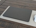Najnowszy MSI Stealth 16 zyskuje smuklejszy i bardziej minimalistyczny wygląd serii Prestige, ale, co dziwne, nie ma czytnika kart SD, na którym polegają jego docelowi użytkownicy