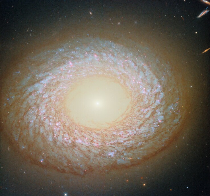 Obraz NGC 2775 uchwycony przez Hubble'a (źródło obrazu: ESA/Hubble, NASA, F. Belfiore, J. Lee i zespół PHANGS-HST)