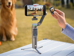 Osmo Mobile 8P i jego akcesorium Osmo FrameTap.