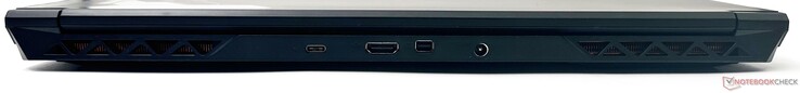 Tył: USB 3.2 Gen2 Type-C, HDMI 2.1-out, mini-DisplayPort 1.4-out, DC-in
