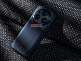 Oukitel WP35". (Źródło: GSMArena)