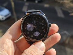 Huawei Watch pąki cieniowane