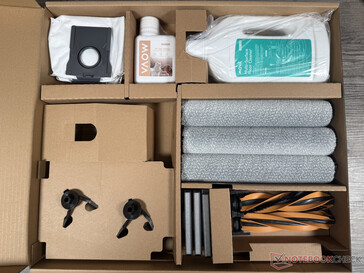 Wiele akcesoriów w dodatkowym pudełku