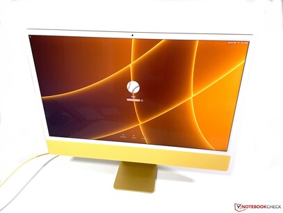 24-calowy iMac nigdy w całej swojej historii nie doczekał się odświeżenia wyglądu.