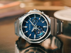 Casio GST-B1000 (na zdjęciu) z niebieską tarczą. (Źródło zdjęcia: Casioblog)