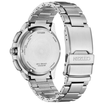 Bransoleta ze stali nierdzewnej i grawerowany dekiel Eco-Drive.
