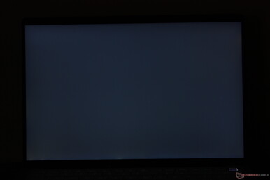 Minimalne nierównomierne podświetlenie