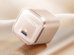 Anker Safe Charge Pro Nano to ładowarka GaN o mocy 45 W. (Źródło zdjęcia: Anker)