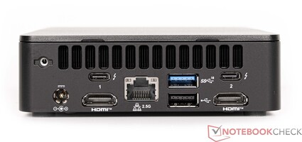Tył: Port zasilania, 2x USB 4 (typ C), 1x USB 3.2, 1x USB 2.0, 2.5G LAN, 2x HDMI 2.1