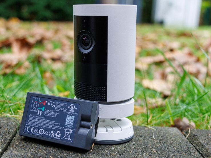 Akumulator litowo-jonowy ma pojemność 20,88 Wh.