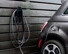 Uniwersalne złącze ścienne będzie ładować się w oparciu o cenę energii elektrycznej. (Źródło obrazu: Tesla)
